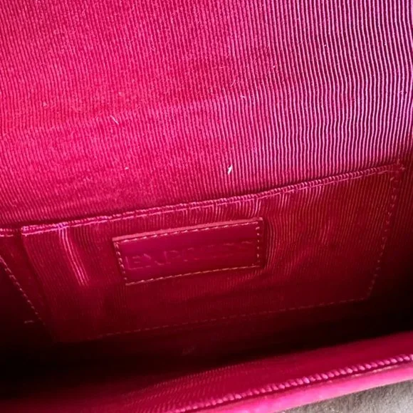 Express Clutch - Picture 3 of 5